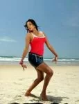 priyamani-sexy-pictures-from-the-beach-8