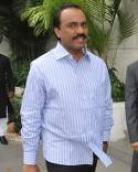 Gali in Jail – CBI has remanded both Obulapuram mining corporation baron Gali Janardhana Reddy and B.Srinivas Reddy till sept 19, moved to Chanchalguda Jail